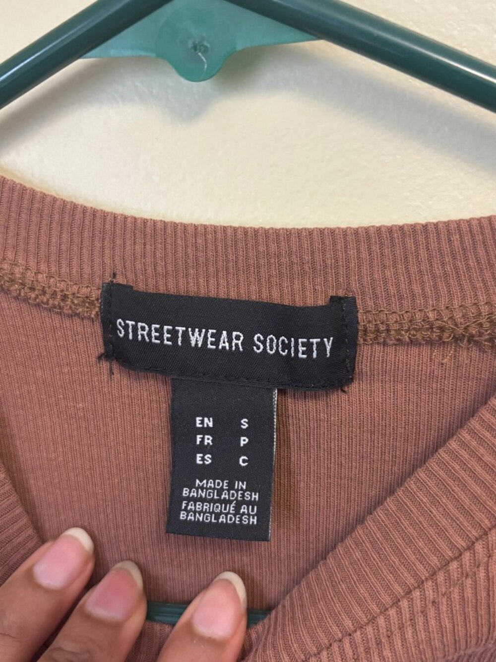 Brown Cropped Tee - Picture 2 of 2